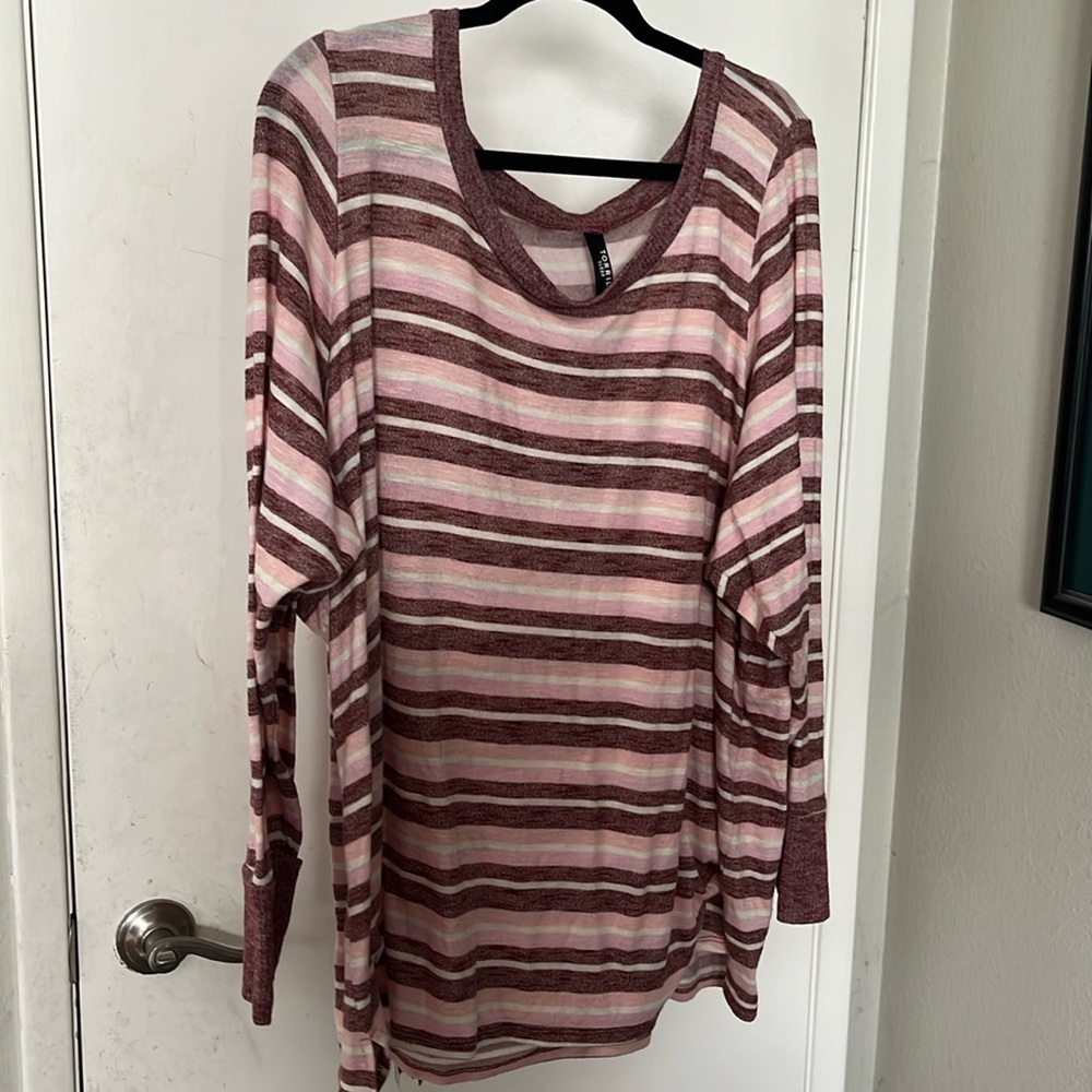 Striped pink sweatshirt